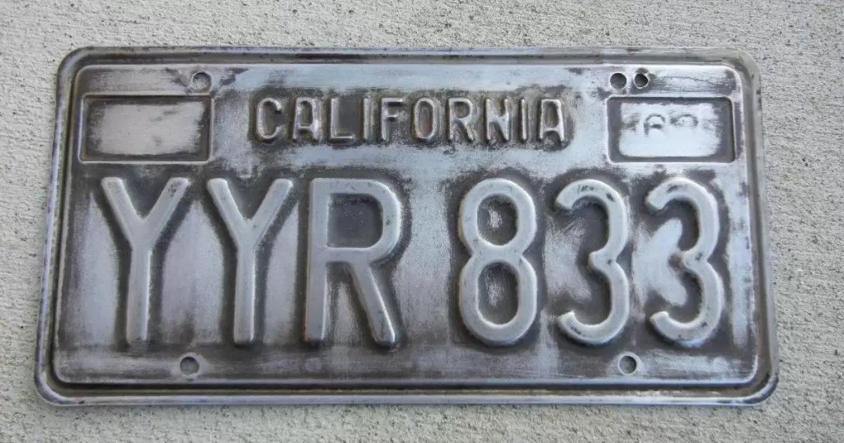 Can You Paint Your License Plate?